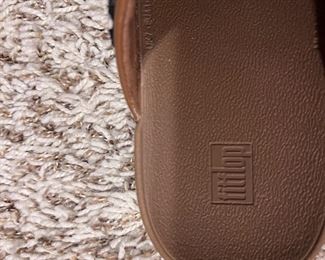 Laide's shoes - size 9