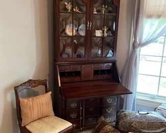 Lighted secretary desk