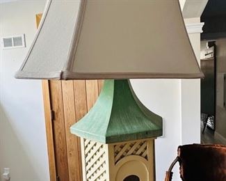 Bird house-style lamp 28" tall