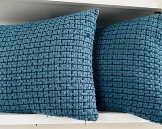 Pair of blue wool pillows 