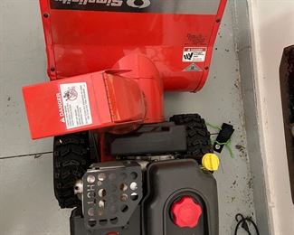 Simplicity 8.5hp snowblower 