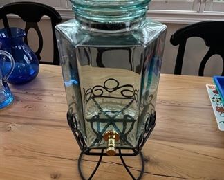 Glass drink dispenser on metal stand 21" t