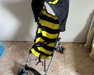 Collapsable stroller 