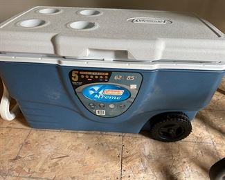 Coleman cooler 