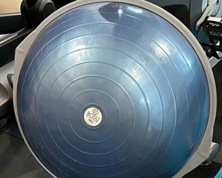 Bosu Balance Trainer Pro