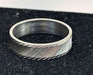 14k White Gold Mens Ring