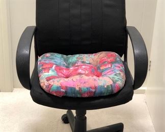 MMS094 - ROLLING OFFICE CHAIR