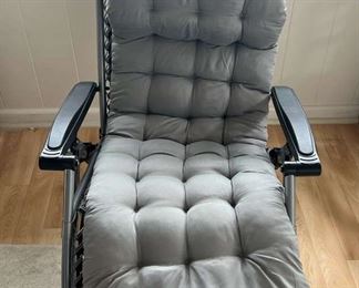 MMS149- Foldable Lounger Chair