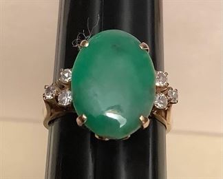 MMS328 14K Green Jade & Diamond Ring Size 6.5