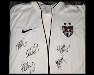 Shirt Signed by 2015 World Cup held in Canada when the  Women's Soccer Team Won! The Signatures include Megan Rapinoe, Abby Wambaugh, Alex Morgan, Lauren Holliday, and Heather O'Reilly