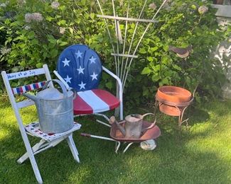 CHILDS VINTAGE TOY WHEELBARROW