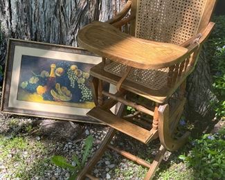 VINTAGE HIGH CHAIR
PHOTOGRAPHERS PROP