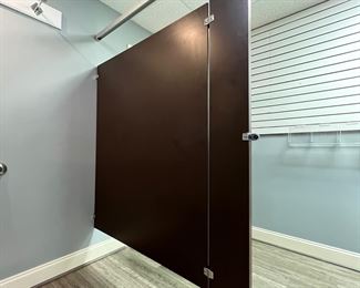 includes a handicap dressing room