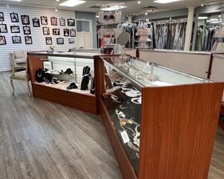 custom made lighted display/jewelry cases