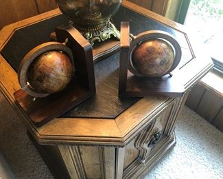 Pair of mid-century globe bookends by Olde World Globe.