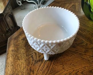 Nice milk glass bowl. Probably antique. 7 1/2" diameter.