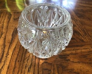 Heavy Avon clear glass rose bowl. 3 1/2" diameter at top, 4" tall.