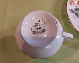 Royal Vale Bone China Made in England