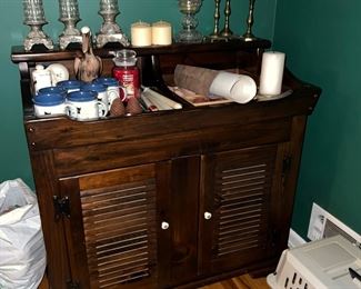 Ethan Allen Solid Wood Bar