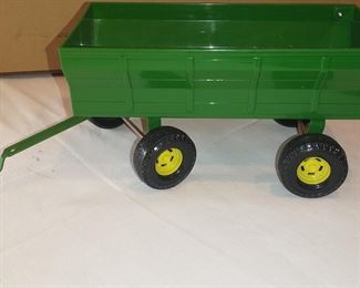  Vintage Ertl Toy Wagon