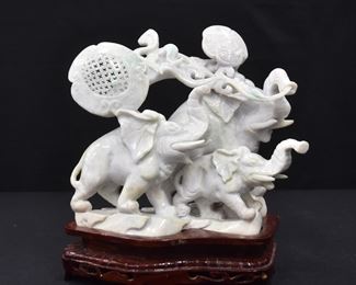 JADE ELEPHANT GROUPING 