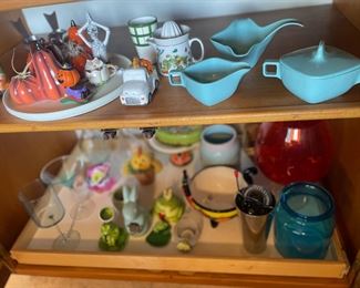 VINTAGE KITCHENWARE & TCHOTCHKES...