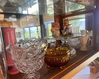 vintage glass, tchotchkes, candy bowls, vases & more!