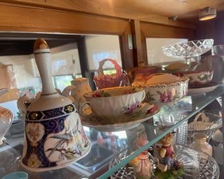 Collectible porcelain bell, vintage tea cups & saucers, and other wonderful kitchenware!
