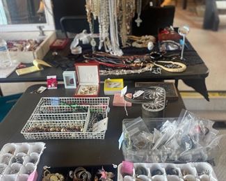 earrings, bracelets & necklaces many cool designer vintage pieces!