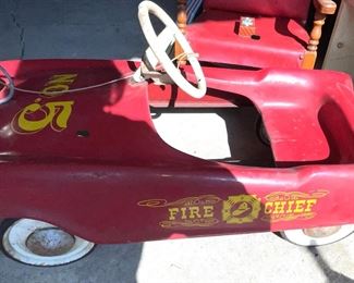 Great Fire Chief peddle car
