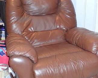 LEATHER CHAIR