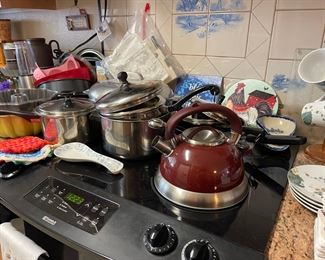 Pots and pans, kettle, glass hot plates