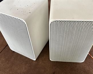 Realistic Minimus 7 speaker pair