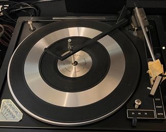 Sterling 1200a turntable
