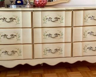 Vintage French Provincial Dresser