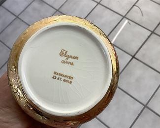 Makers Mark, Vintage 24K Sunburst Gold China