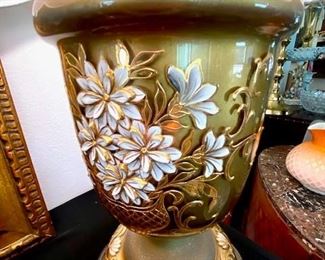 Vintage Pair of Lamps, Reverse Gold Painted with Embellished Gold Overlay Decorative Art 