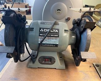 Delta Bench grinder