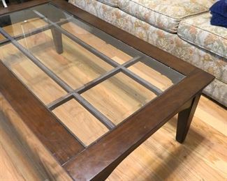 Coffee table matches lamp table