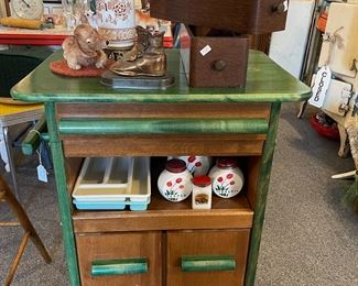 Cute microwave cart $30