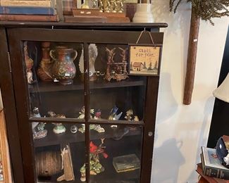 Mission style cabinet $45