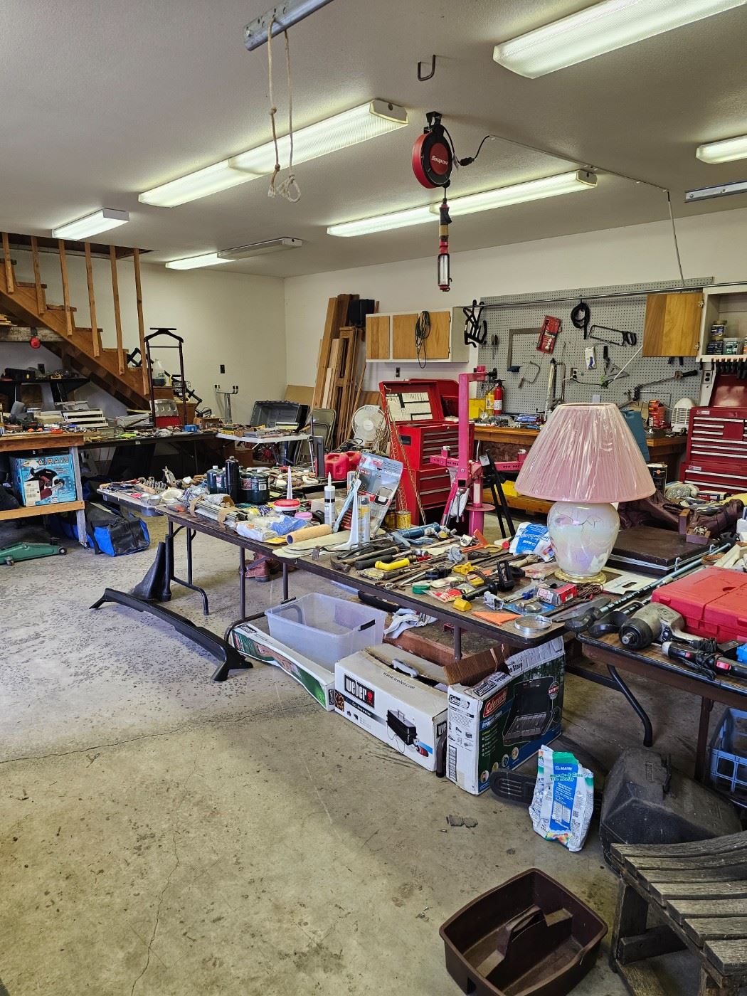 The Rusty Trunk LLC opens to Gotta Go Estate Sale starts on 7/28/2023