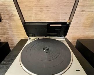 23 CEL May 2023 Retro Fun with Eclectic Flair