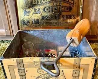 34 CEL May 2023 Retro Fun with Eclectic Flair