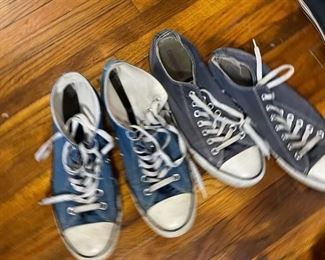 Converse Chuck Taylor All Star low cut and high top unisex sneakers size 11 (2) blue and gray