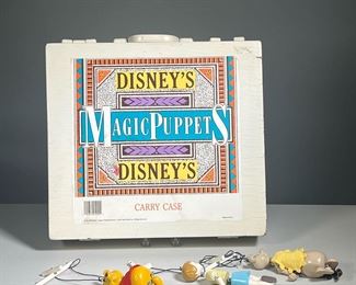 DISNEY’S MAGIC PUPPETS | Including marionette puppets: Robin Hood, Winnie the Pooh, Piglet, Peter Pan, etc, in a fitted case. -  l. 16 x w. 14 x h. 3 in