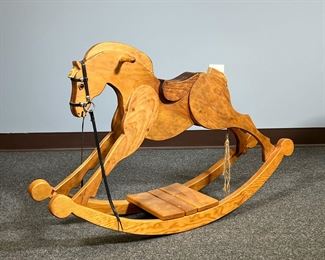 CRAFTSMAN MADE CHILD’S ROCKING CHAIR | Wooden rocking horse with glass bead eyes, leather bridle, rope tail, and with lower dedication. - l. 38 x w. 10 x h. 25 in