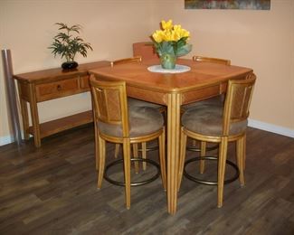 American Drew Furniture "Antigua Collection" 5pcs. Gathering Table with 4 Chairs(Chairs swivel) and 1 Leaf, (Leaf is stored inside table)