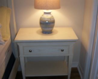 American Drew Furniture "Ashby Park" in Sea Salt 1 Drawer Nightstand, Table lamp