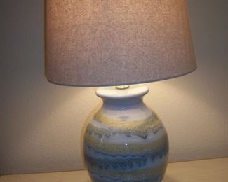 Table lamp